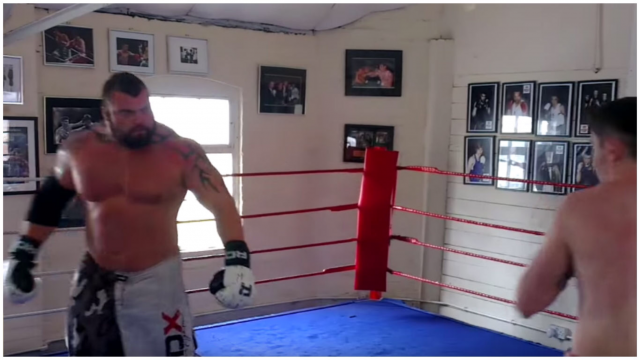 Britain’s 410lbs Strongest Man Steps Into The Ring With 140lbs Pro Boxer