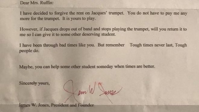 Son shares mum’s moving letter “forgiving trumpet debt”
