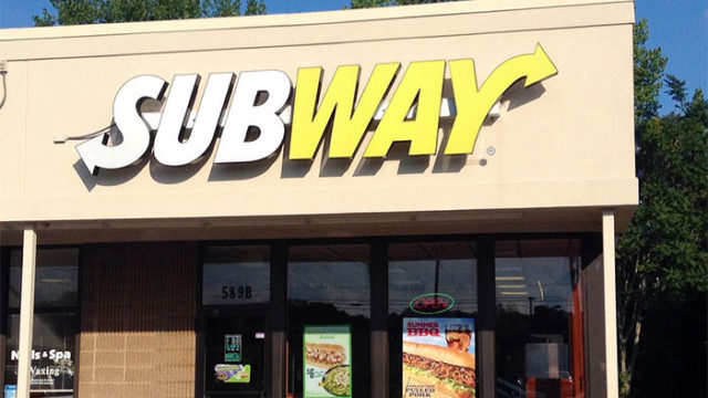 Vegan’s reaction to being told the mayonnaise on her subway isn’t vegan