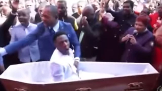 South African Pastor blows everyone’s minds bringing bloke “back to life” at service