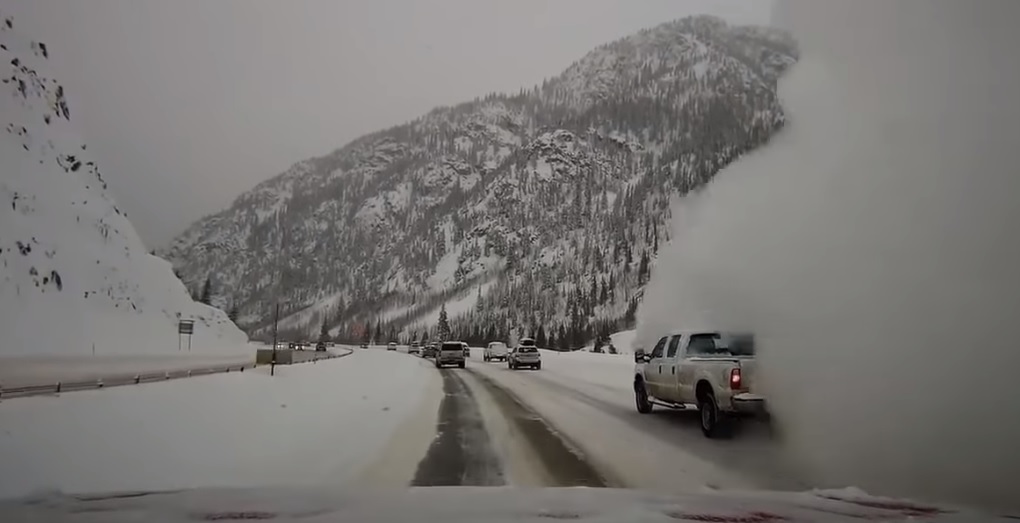 Bloke captures the moment he takes shortcut through avalanche to Destination F*@#ed