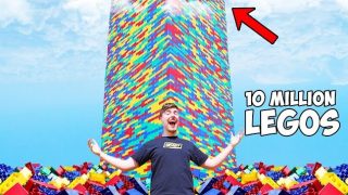 Bloke builds the world’s largest Lego tower!