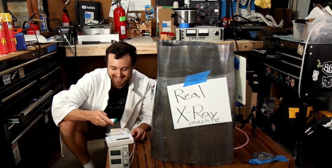 Bloke builds his own working X-Ray machine after receiving huge f**ken bill!